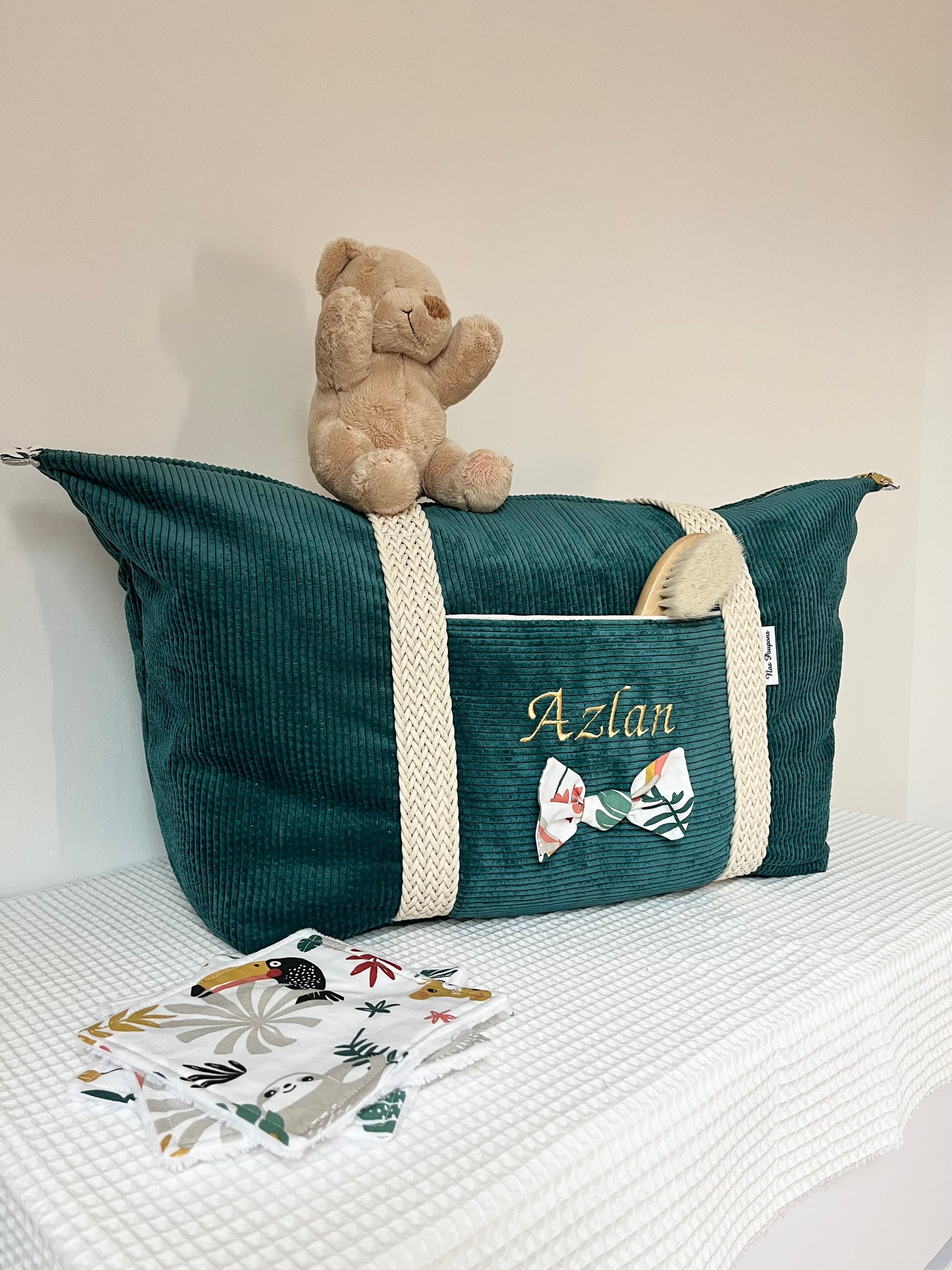 Nos Poupons - Sac à langer personnalisable, sac à langer bébé, sac à langer fait main, sac à langer velours côtelé